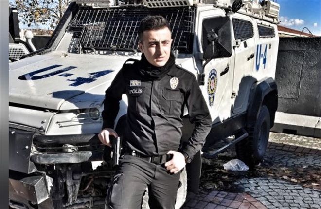 İstanbul Saldırısında Besnili Polis yaralandı   