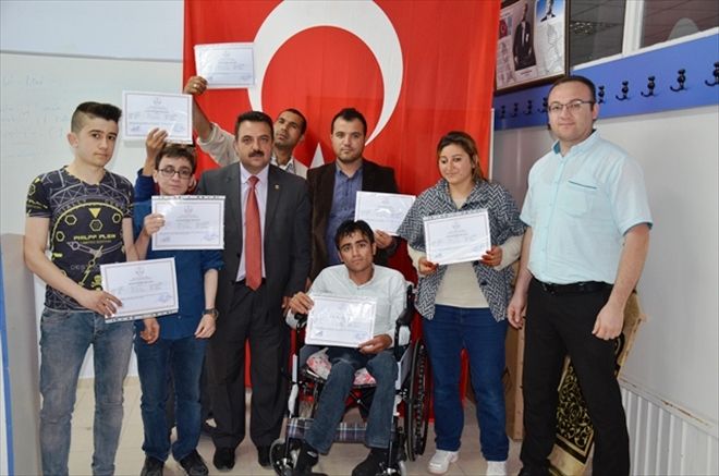 Engellilerin Hasta Kabul Kursu tamamlandı