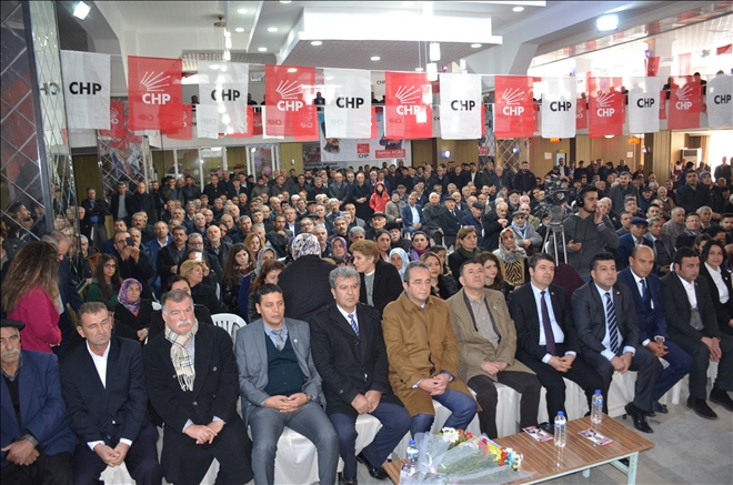 CHP adaylarını tanıttı