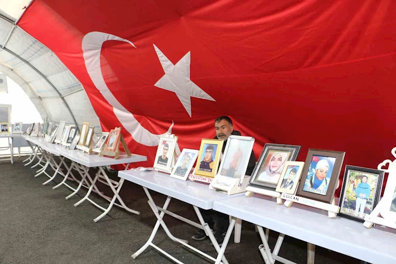 Diyarbakır Annelerin evlat mücadelesi 1547 gündür devam ediyor