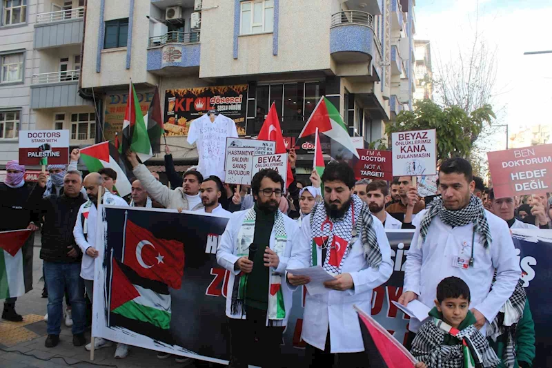 Doktorlardan Filistin için ’sessiz yürüyüş’