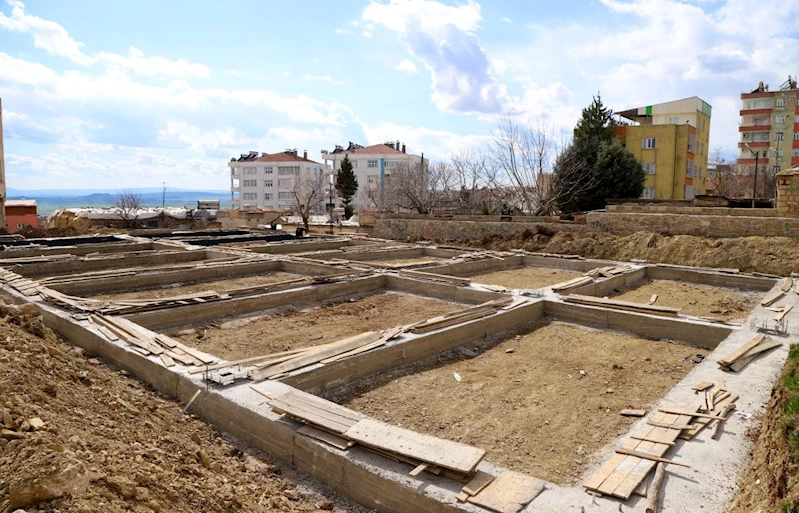 Ergani’de 720 metrekarelik kalıcı semt pazarının yapımına başlandı