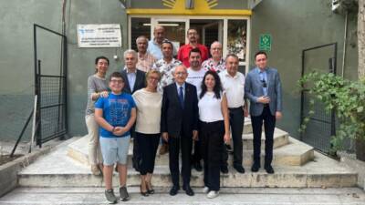 Cumhuriyet Halk Partisi’nin önceki Genel Başkanı Kemal Kılıçdaroğlu, Uşak'ta tekstil