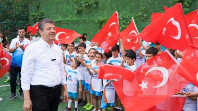 Adıyaman Belediyesi Yaz Spor Okulları Futbol Branşı coşkuyla açıldı