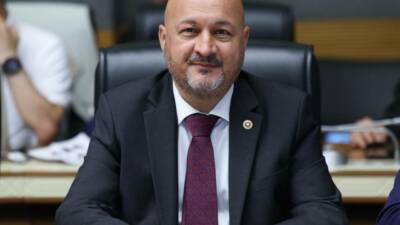 Ak Parti Adıyaman Milletvekili ve Plan ve Bütçe Komisyonu Üyesi