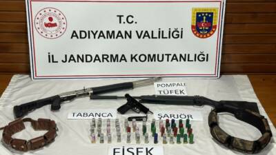 Adıyaman İl Jandarma Komutanlığı ekipleri tarafından bir adrese düzenlenen operasyonda