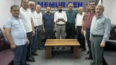Memur – Sen Adıyaman İl Temsilciliği Mehmet Demir başkanlığında toplanarak
