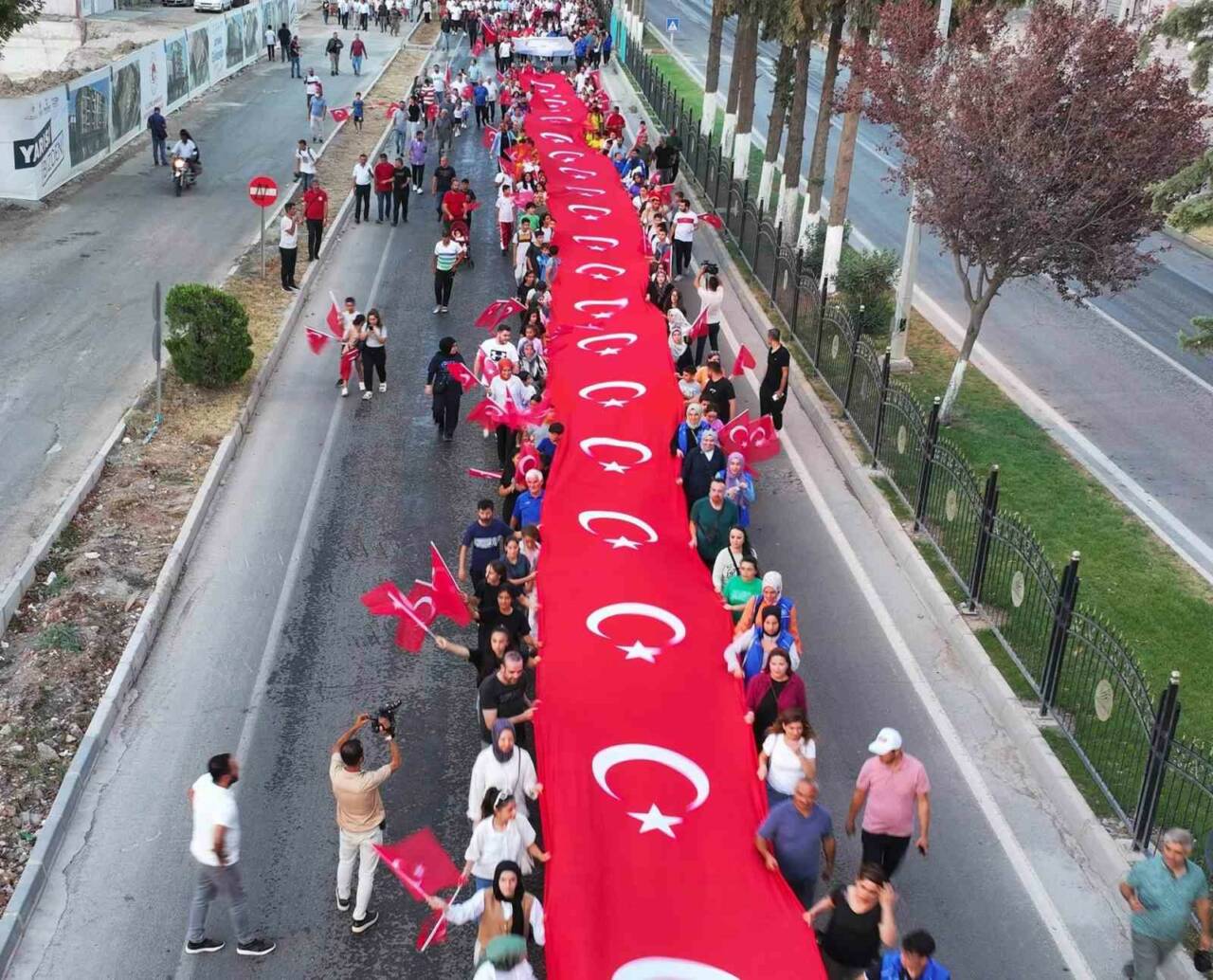 Adıyaman’da 15 Temmuz Demokrasi ve Milli Birlik Günü nedeniyle anma