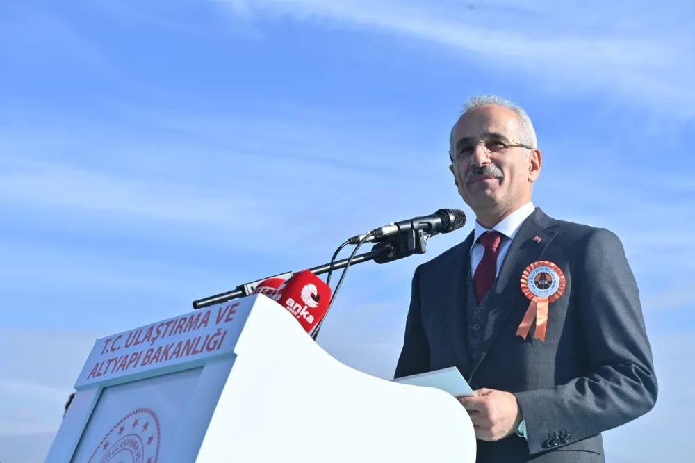 Ulaştırma ve Altyapı Bakanı