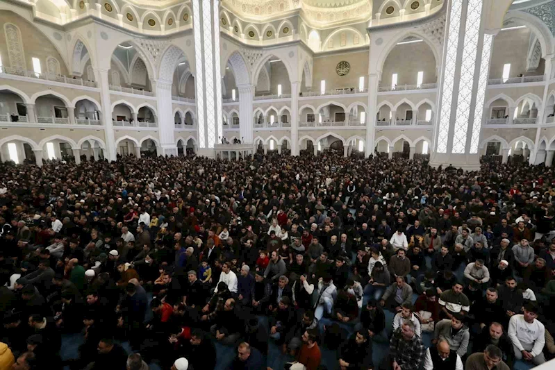 Ramazan ayının müjdeleyicisi Berat