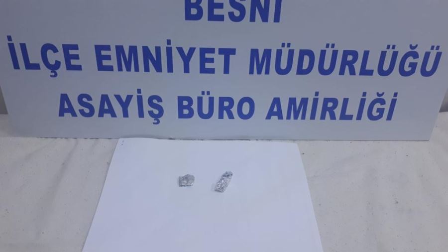 Besni Emniyet Müdürlüğünün uyuşturucu