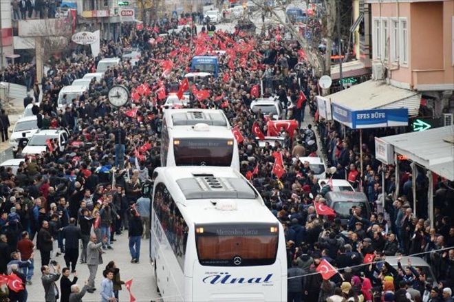 Besni´de binlerce vatandaş Suriye´nin