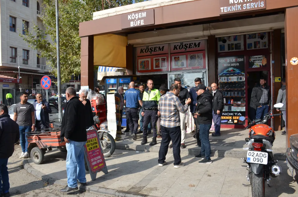 Besni’de husumetlisi tarafından silahlı