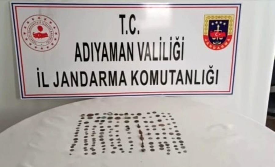 Besni'de, jandarma ekipleri tarafından