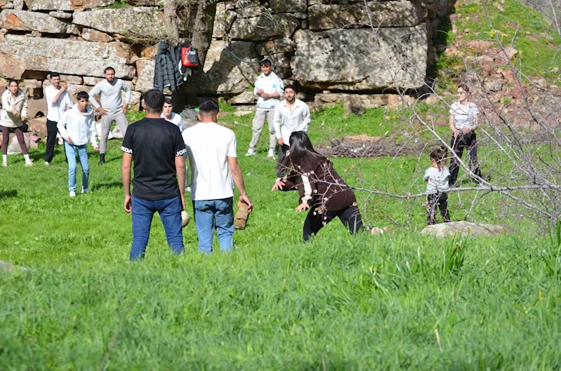 Beytüşşebap’ta terörden temizlenen yerlere