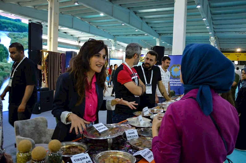 Büyükşehir belediyesi kentin tanıtımına