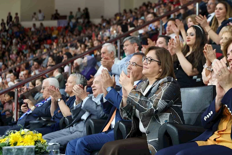 Büyükşehir’den bin bağlama bin