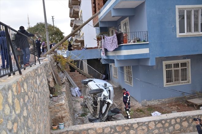 Yenikent Erdemoğlu Mahallesinde sürücüsünün