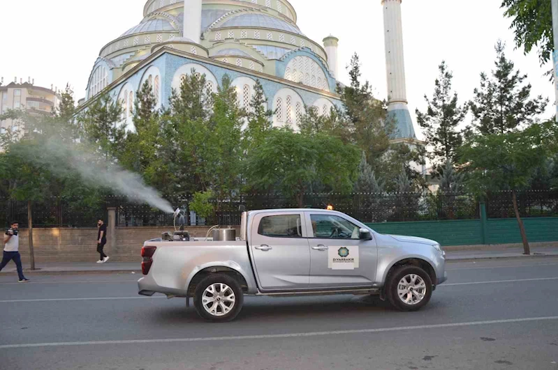 Diyarbakır’da ilaçlama çalışmaları aralıksız