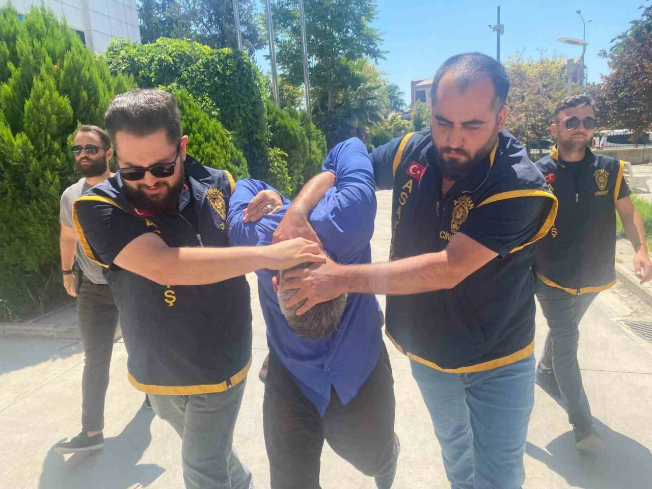 Adıyaman’da, eşini canice öldürüp torbaya koyduğu cesedi bahçeye atan koca