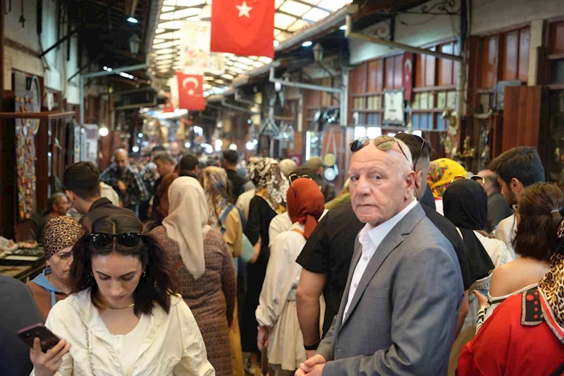 Gaziantep’in Bakırcılar Çarşısı’nda bayram