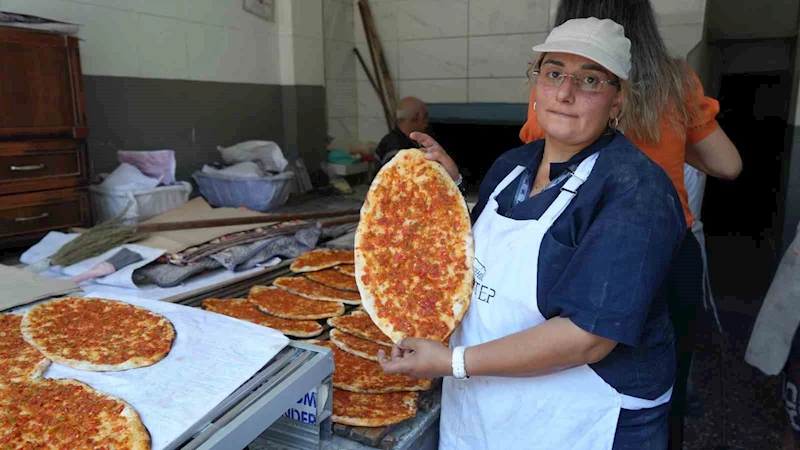 Gaziantep’in kadın pide ustası