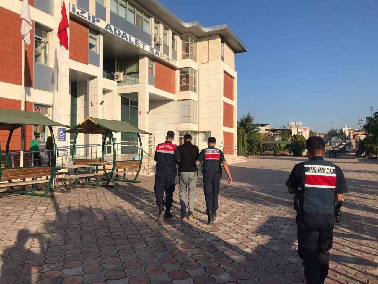 Gaziantep’te jandarma ekipleri tarafından “Kasten Öldürme” suçundan hakkında 13 yıl