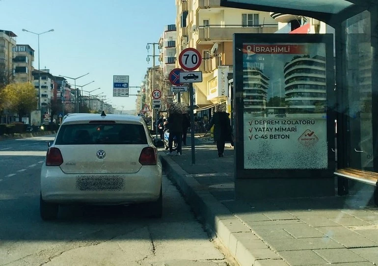 Gaziantep’te hatalı park yapan