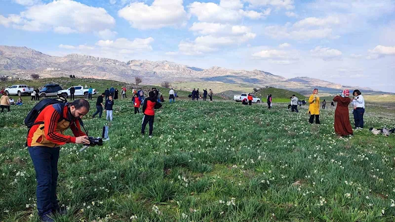 Adıyaman’ın Gerger ilçesindeki vatandaşlar,