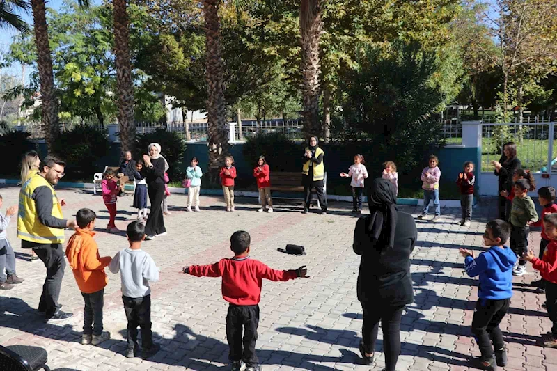 Haliliye Belediyesi bünyesindeki psikologlar,