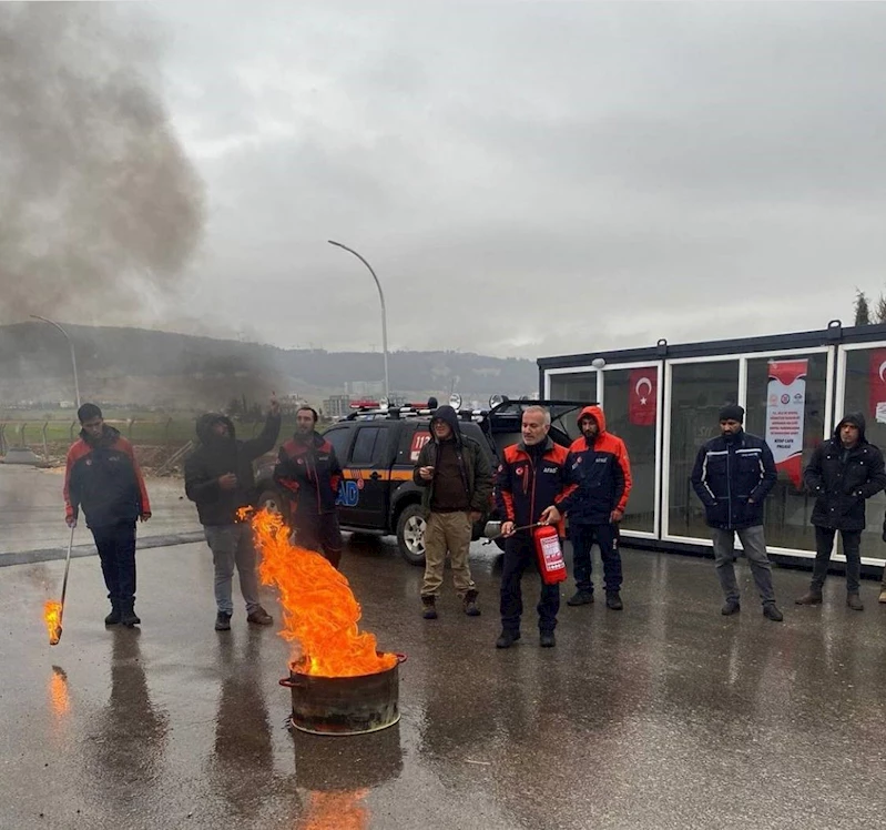 Konteyner kent yönetimlerine yangın