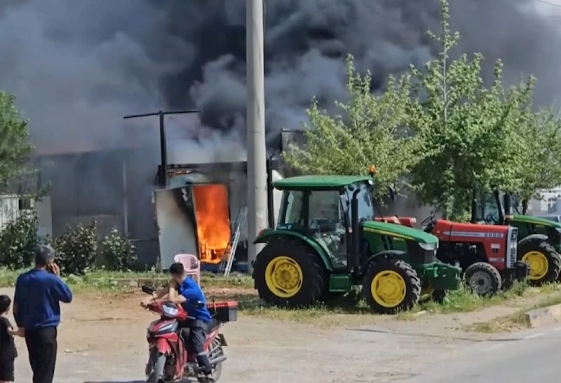 Konteynerde çıkan yangın paniğe