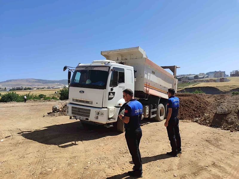 Adıyaman’da, kontrolsüz bina yıkımlarına