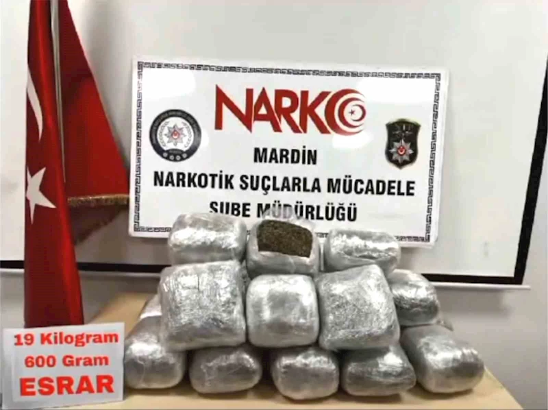 Mardin’de durdurulan bir araçta