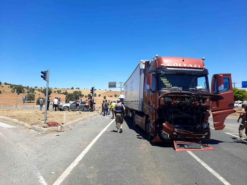 Mardin’de trafik kazası: 1’i