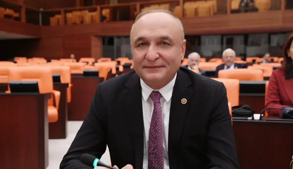 CHP Gaziantep Milletvekili Melih Meriç, kamuda aynı işi yapan personel