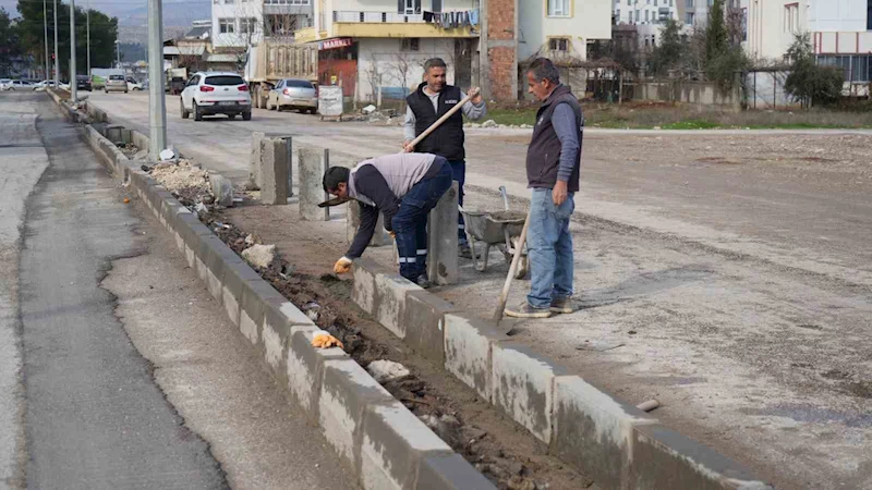 Millet Caddesinde refüj düzenleme