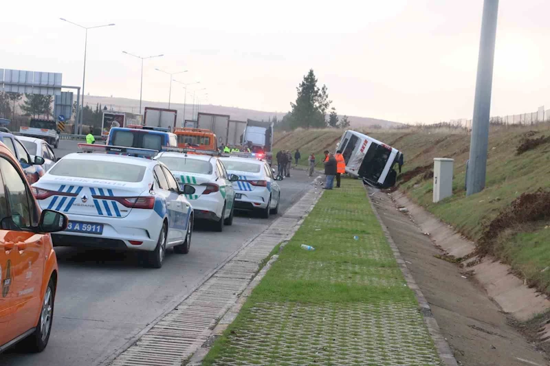 Otobüs ile tırın çarpışması