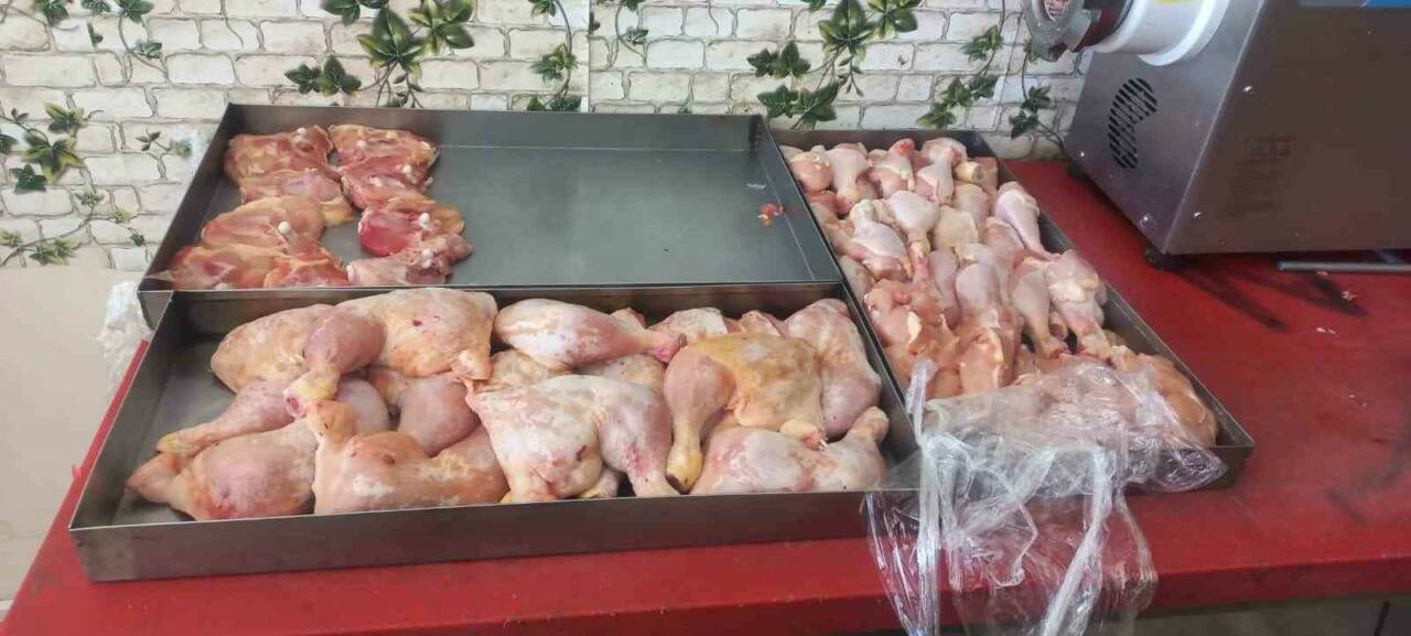 Şehitkamil Belediyesi Zabıta Müdürlüğü ekipleri tarafından gıda satışı yapan işletmelere