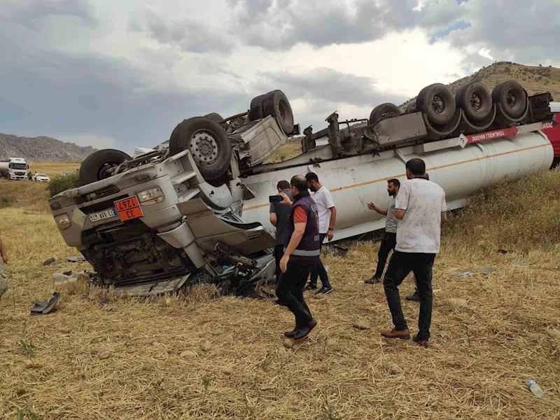 Şırnak’ta petrol yüklü tanker