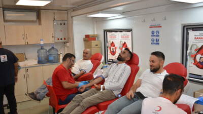 Adıyaman Kızılay Kan Bağış Merkezi Müdürü Dr. İlhamı Özdemir, Besni’de