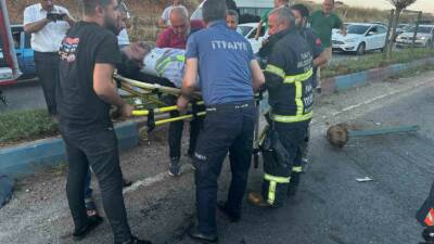 Kahta'da meydana gelen trafik kazasında iki otomobilin çarpışması sonucu