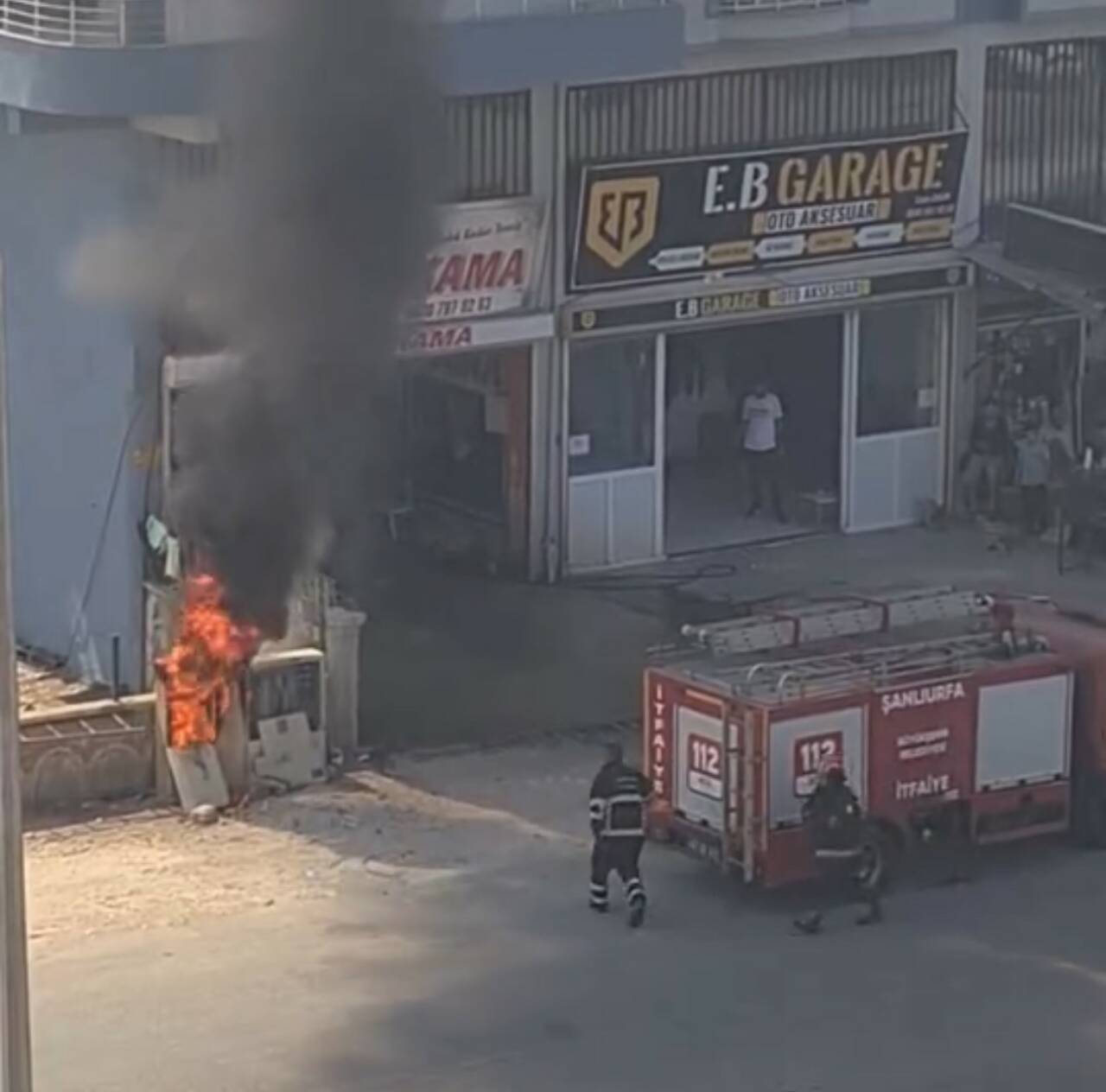 Şanlıurfa’nın Siverek İlçesinde Elektrik Panosunda Patlama: Mahallede Panik