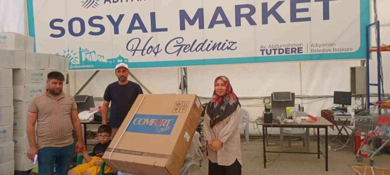 Adıyaman Belediyesi, hayırseverlerin desteğiyle temin edilen 75 tekerlekli sandalyeyi sosyal