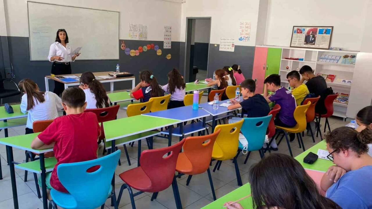 Depremin Travmasını Çocuklara Destek Olmaya Adadı