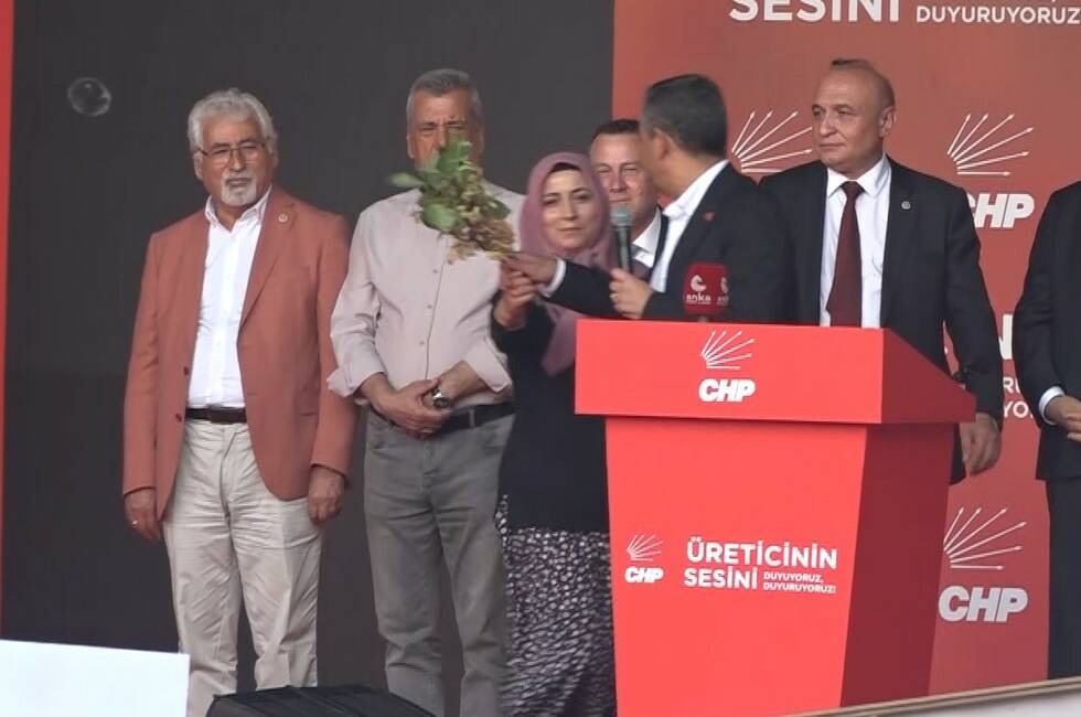 CHP Genel Başkanı Özgür