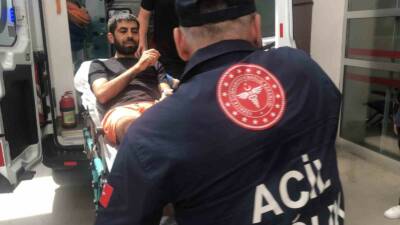 Adıyaman’da sıcak havalardan bunalan bir genç, serinlemek için girdiği havuzda