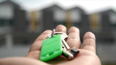 Ticaret Bakanlığının emlak sektöründe uygulayacağı "doğrulanmış ilan" düzenlemesiyle, tüketiciyi yanıltan