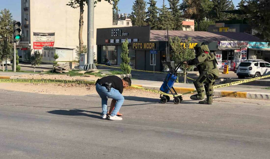 Adıyaman'da Valilik binasının karşısında