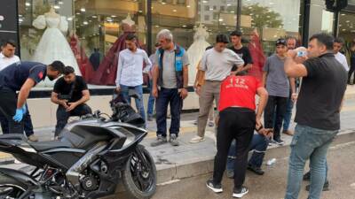 Adıyaman'da meydana gelen trafik kazasında iki motosiklet ile bir otomobil